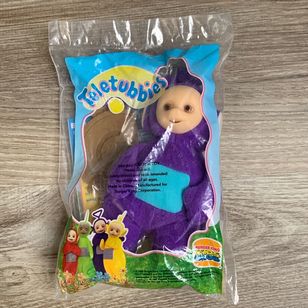 1999 TeleTubbie Tinky Winky Clip on Finger Puppet Burger King Toy Collectible 🆕